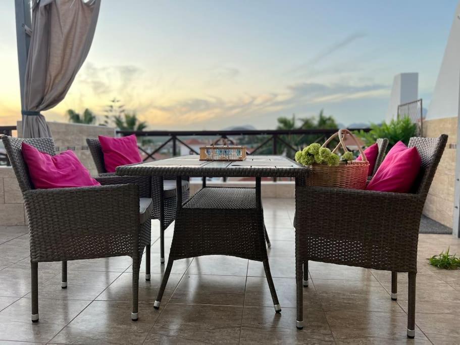 Апартаменты Penthouse In Golf Del Sur Сан Мигель Экстерьер фото